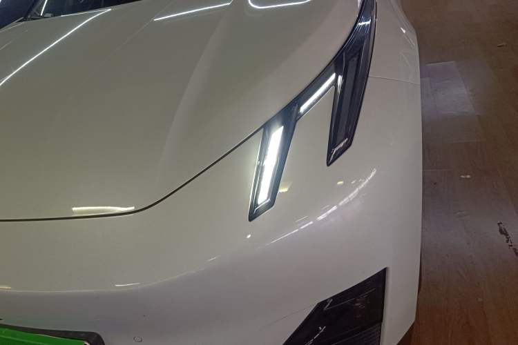 Used Lynk & Co Z20 2025 530 km Range Rear-Wheel Drive Pro