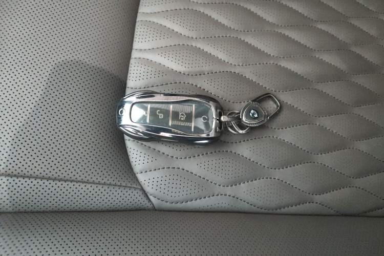 Used BYD Han 2025 DM-i 125KM Prestige Model Vehicle Key