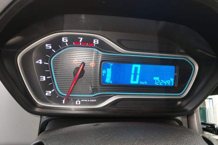 Used Chevrolet Aveo Sonic 2014 Sedan 1.4SL MT Comfort Edition
