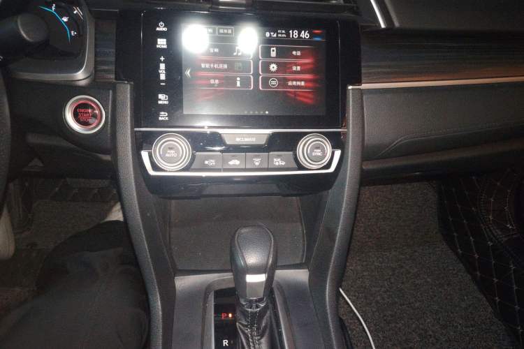 Used Honda Civic 2019 220TURBO CVT Dynamic Edition China VI Audio And AC Panel