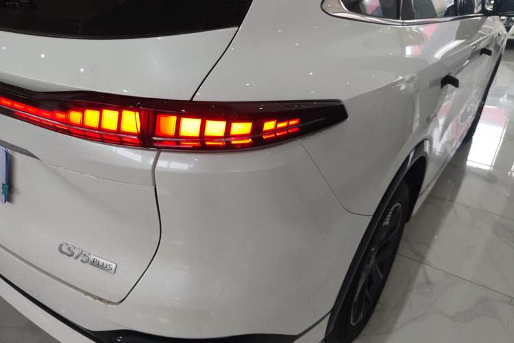 Used CHANGAN CS75 PLUS 2025 4th Generation 1.5T New Blue Whale Smart Luxury Edition