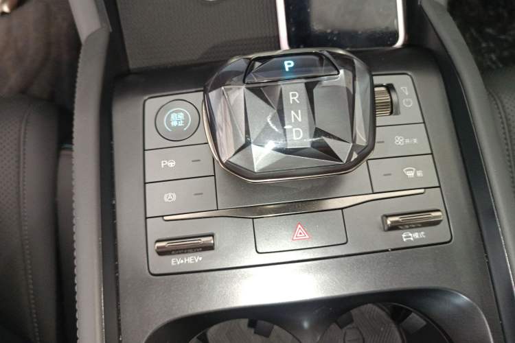 Used BYD Qin L 2024 DM-i 120KM Beyond Model
