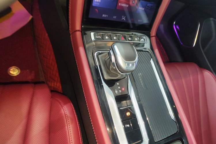 Used Hongqi H5 2023 1.5T DCT Smart Connect Flagship Edition Gear Lever