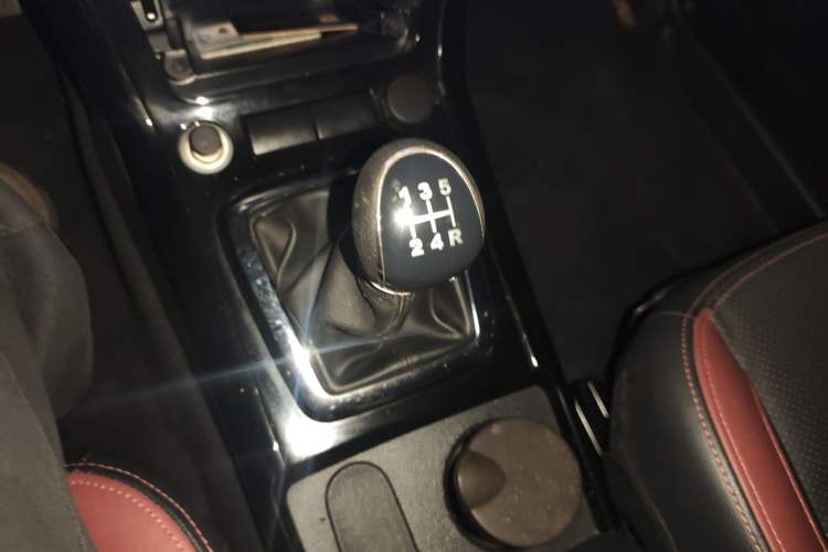 Used HYOSOW S3 2014 1.5L Luxury Version China IV Emission Standard