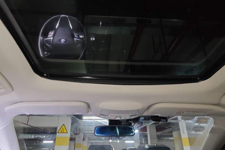 Used Ford Edge 2018 EcoBoost 245 Two-Wheel-Drive Titanium 7-Seater China VI Standard