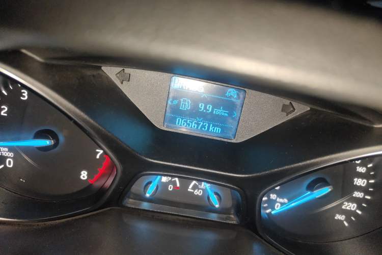 Used Ford Kuga 2017 EcoBoost 180 Two-Wheel-Drive Tiger Leap Model