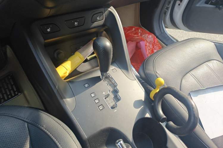 Used Hyundai ix35 2013 2.0L Automatic Two-Wheel Drive Smart GLS China IV Standard