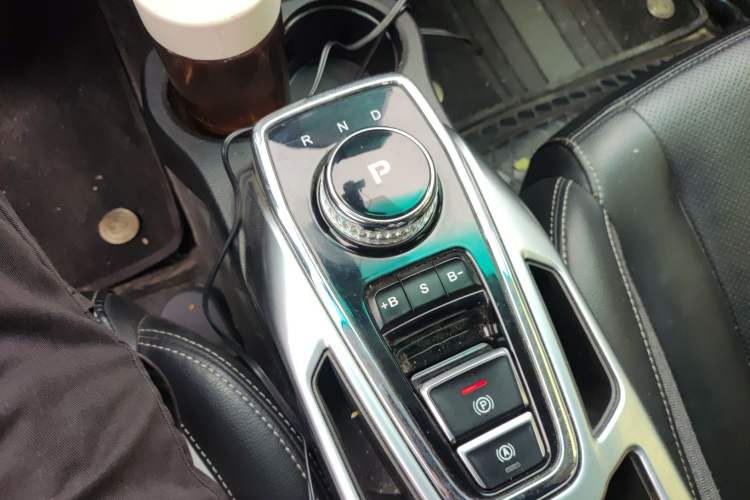 Used BAIC Beijing EX3 2019 R600 Strong Wind Edition Gear Lever