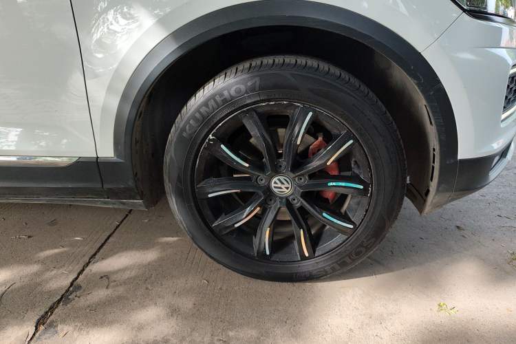 Used Volkswagen T-ROC 2018 230TSI DSG Two-Wheel Drive Advanced Version China V Standard