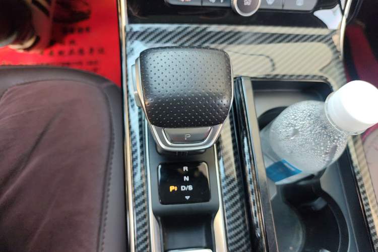 Used Roewe RX5 MAX 2019 400TGI Automatic 4G Connect Luxury Edition