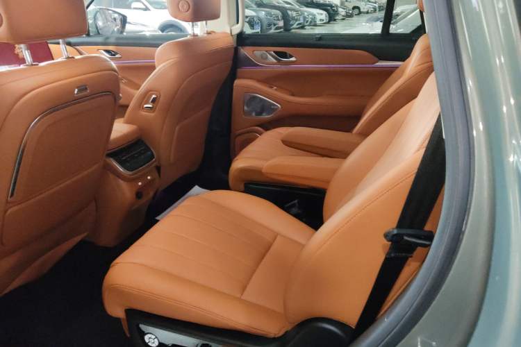 Used Wey Lanshan 2025 Four-Wheel Drive Max
