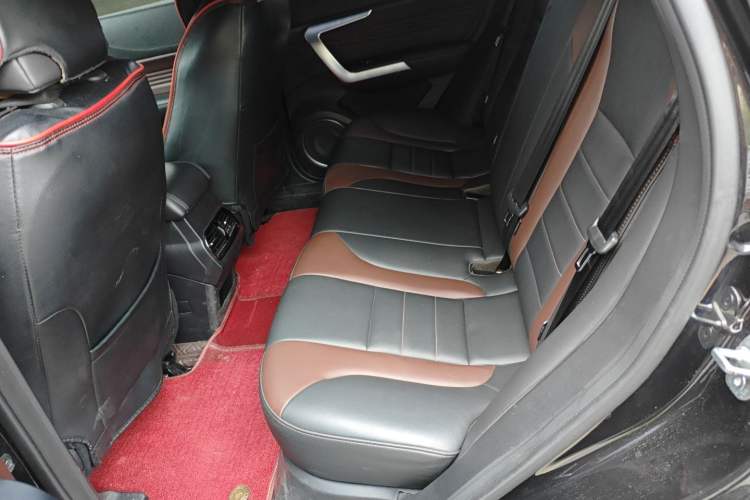 Used Wey VV5 2020 1.5T Two-Wheel Drive Color Pioneer
