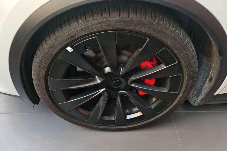 Used Tesla Model X 2023 Three-Motor All-Wheel-Drive Plaid Version
