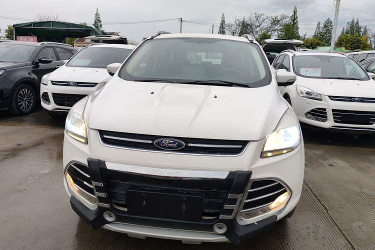 Used Ford Kuga 2015 1.5L GTDi Two-Wheel-Drive Comfort Model