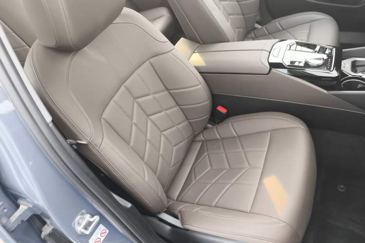 Used BMW i5 2024 eDrive 35L Luxury Package
