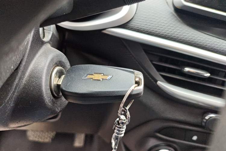 Used Chevrolet Trax 2019 Redline 335T CVT Trendy Version China VI Standard
