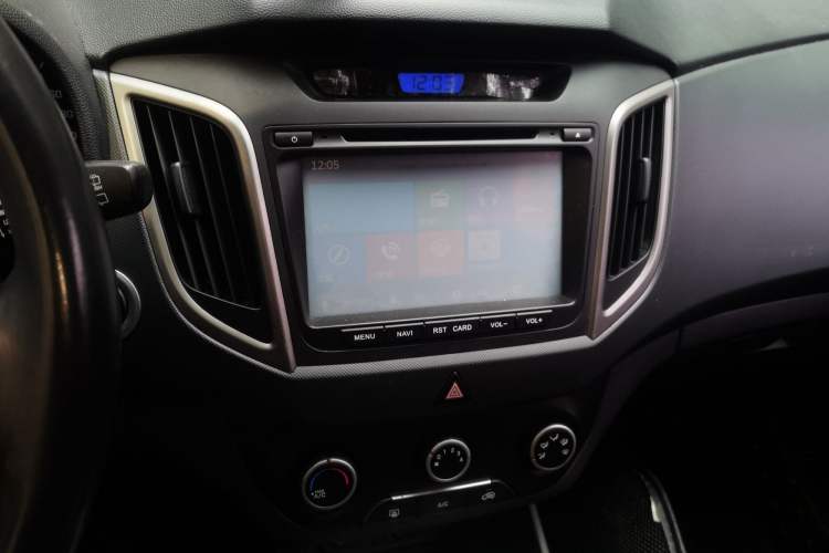 Used Hyundai ix25 2015 1.6L Automatic Two-Wheel Drive Smart GLS Trim
