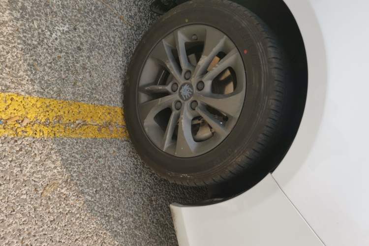 Used BYD Qin New Energy 2017 1.5T Luxury Model
