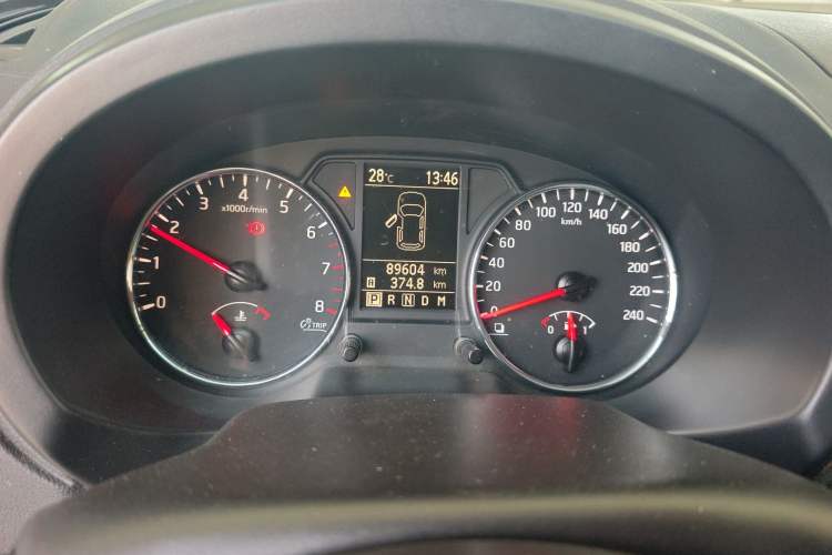 Used Dongfeng Fengdu MX6 2016 2.0L CVT All-Wheel-Drive Versatile Edition