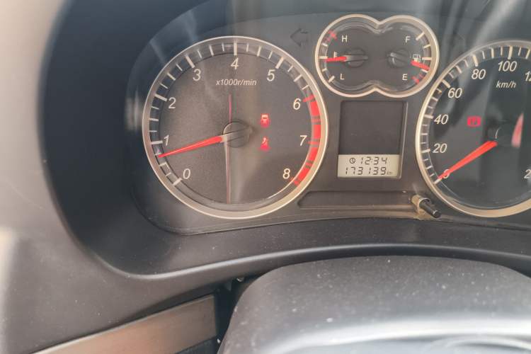 Used Haval H3 2010 Xinyi Version 2.0L Sunroof Edition