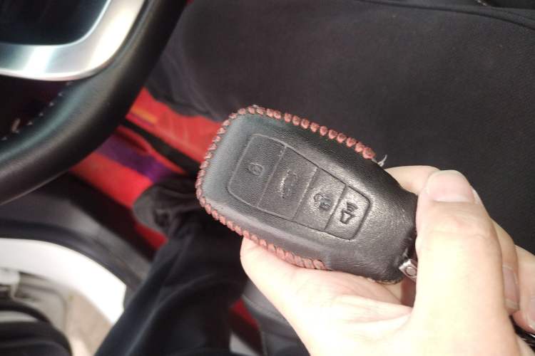 Used Geely Auto Emgrand 2019 Leading Edition 1.5L CVT Upward-Connected Model China VI Standard