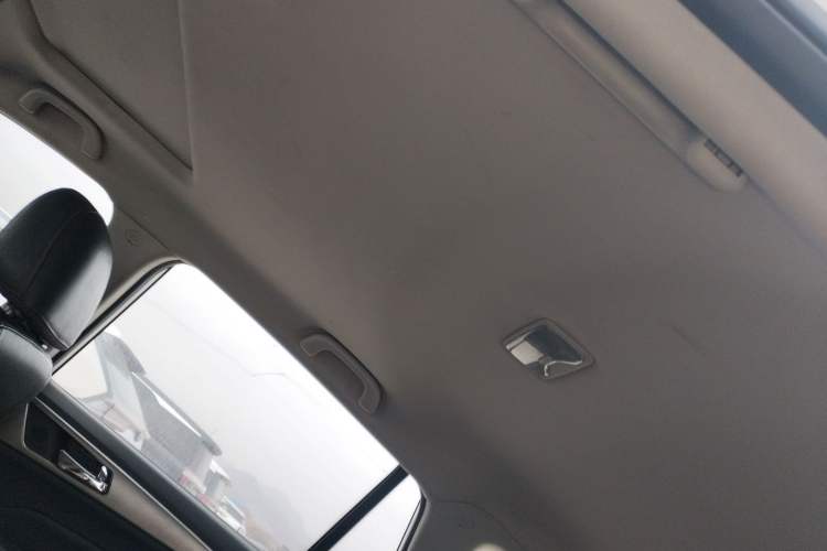 Used Changan CS75 2014 1.8T Automatic Elite Version China V Standard