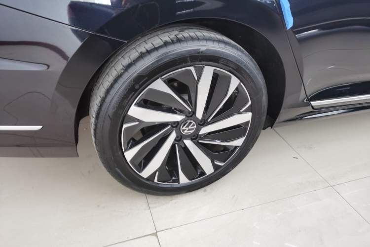 Used Volkswagen Passat 2024 330TSI Elite Edition
