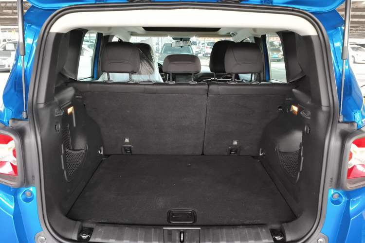 Used Jeep Renegade 2017 180T Automatic High-Energy Version