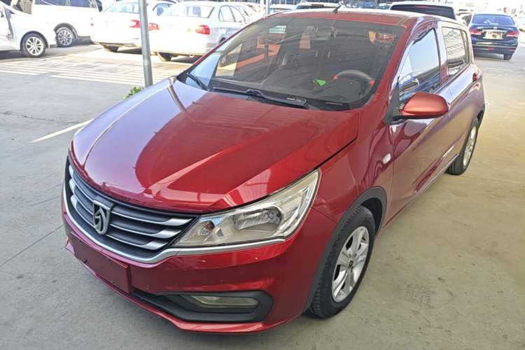 Used Baojun 310 2016 1.2L manual Comfort trim level