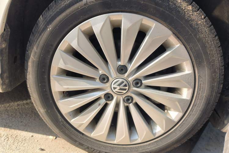 Used Volkswagen Lavida 2018 1.5L Automatic Comfort Edition China V Standard