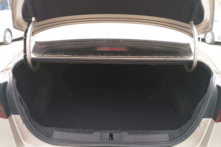 Used Geely Auto Emgrand 2020 1.5L Manual Upward Edition Trunk
