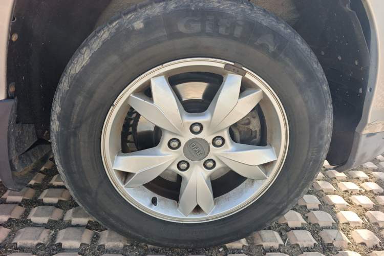 Used BYD S6 2011 2.0L Manual Luxury Version