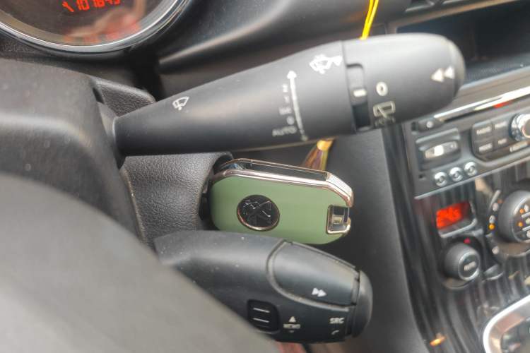 Used Peugeot 3008 2013 1.6THP Automatic Prestige Edition
