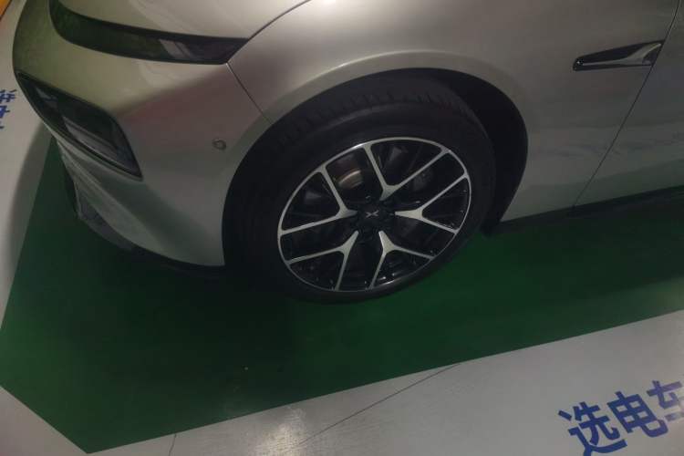 Used XPeng P7 2023 P7i 610 Max Performance Edition
