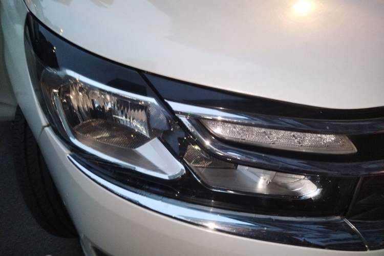 Used Citroen C4L 2016 1.6T Automatic Elite Model Right Front Headlight