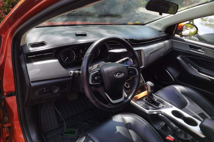 Used Chery Arrizo 5 2019 1.5L CVT YueXiang Edition China V Standard Center Console