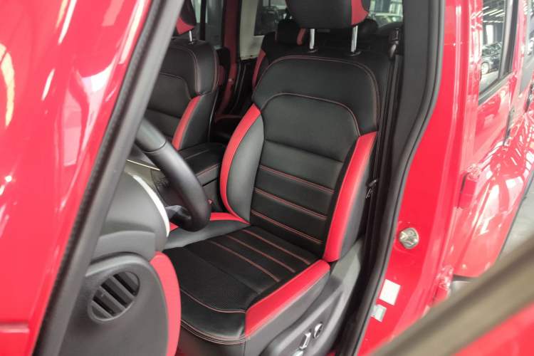 Used BAIC Off-Road BJ40 2020 2.0T Automatic Four-Wheel Drive Urban Hunter Edition Chivalrous Type
