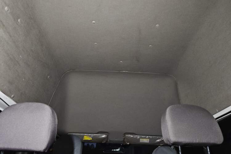 Used JMC Transit 2019 2.8T Commercial Version Long Wheelbase High Roof 6-Seater Rear Single Tire China VI Emission Standard – JX493
