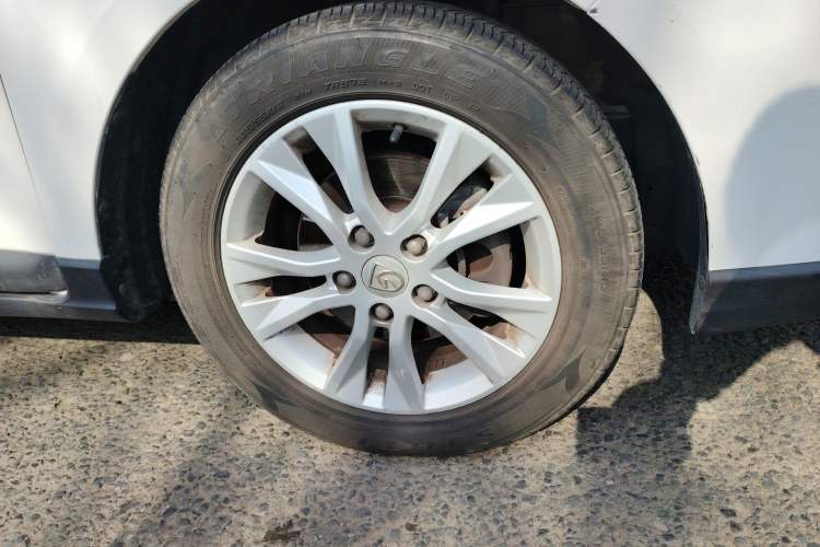 Used Baojun 730 2016 1.5T Manual Luxury Edition 7 Seats