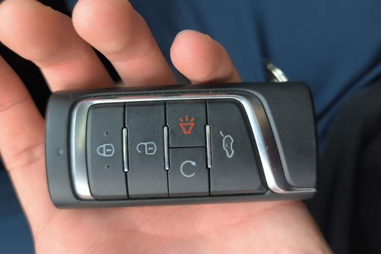 Used GAC Trumpchi M6 2019 270T DCT Luxury Edition (7-seater) China VI Interior 1