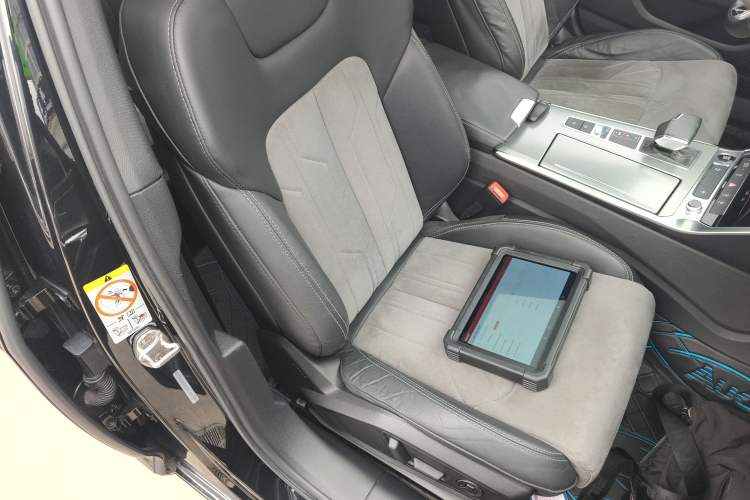 Used Audi A6L 2021 40 TFSI Luxury Dynamic Edition Right Front Seat