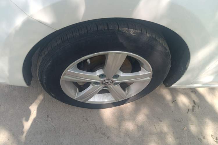 Used Volkswagen Santana 2015 Haval H6 1.6L Automatic Luxury Model Left Front Wheel Hub