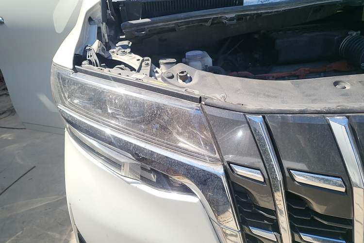 Used Toyota Alphard 2020 Dual-Engine 2.5L Prestige Edition
