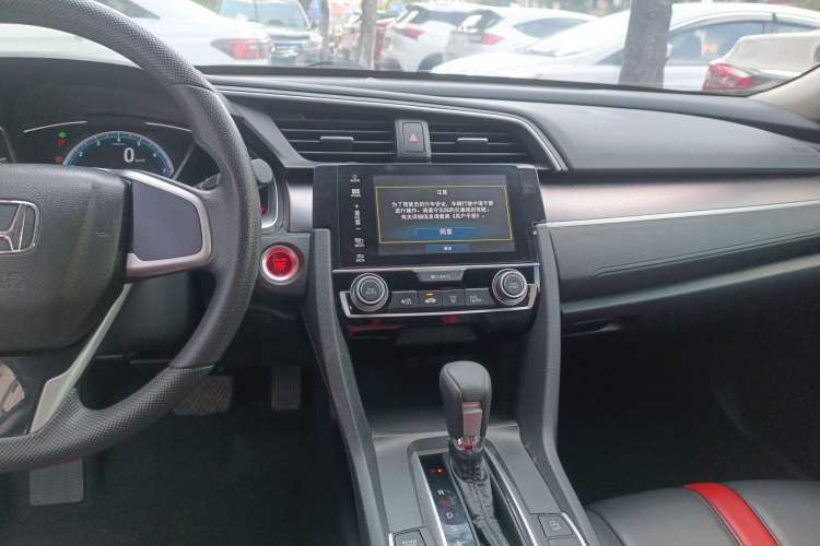 Used Honda Civic 2016 220TURBO CVT Luxury Edition
