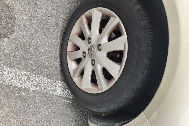 Used Buick Excelle 2013 1.5L Automatic Luxury Model
