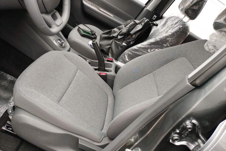 Used Wuling Hongguang New Energy 2025 Extended-Range Hybrid 50KM Comfort Version
