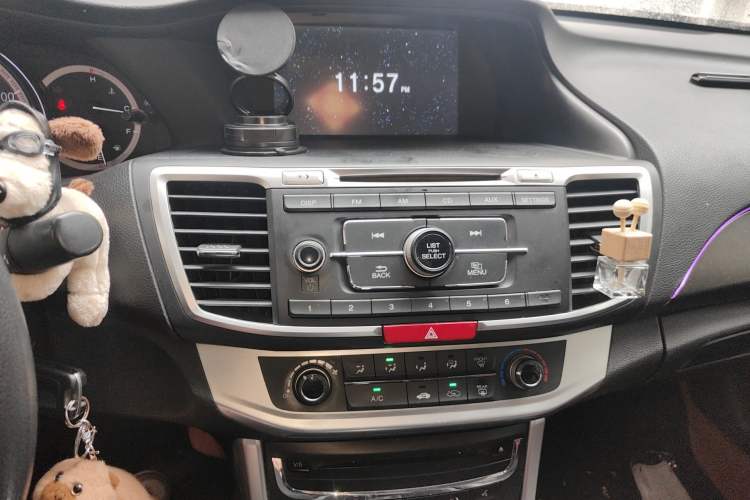 Used Honda Accord 2015 2.0L LX Comfort Edition