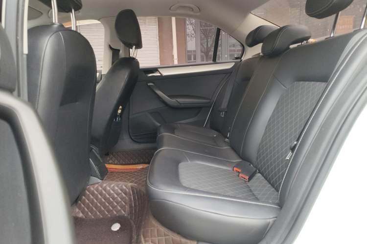 Used Skoda Rapid 2018 1.6L Automatic Comfort Edition
