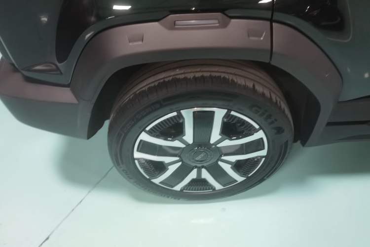 Used iCAR 03 2024 472km Four-Wheel Drive Long-Range Intelligent Advanced Version