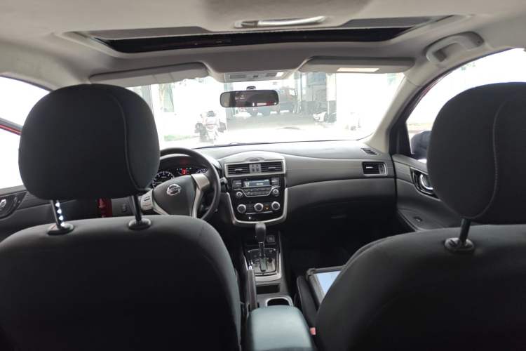 Used Nissan Tiida 2019 1.6L CVT Cool Edition China VI Standard